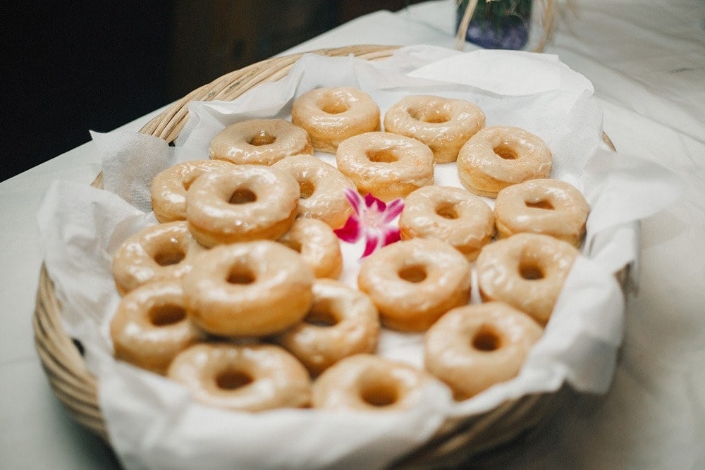 donuts for wedding dessert