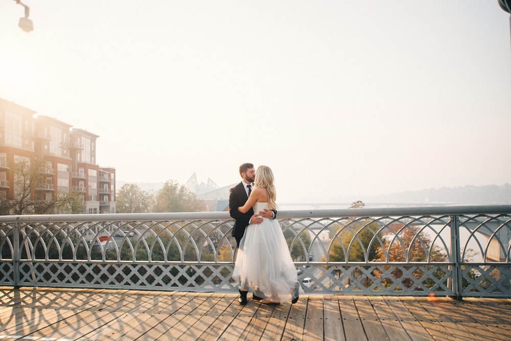 foggy chattanooga overlook engagement Lexington wedding photographers